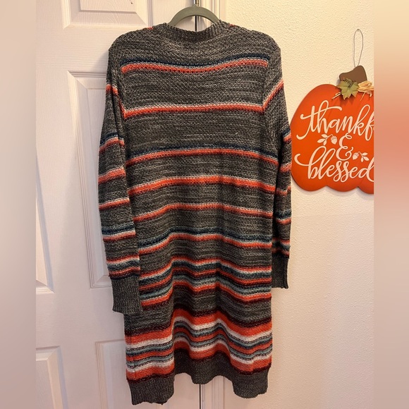 Torrid Multicolor Cardigan and Lularoe Royal Blue Perfect Tee - Picture 2 of 3